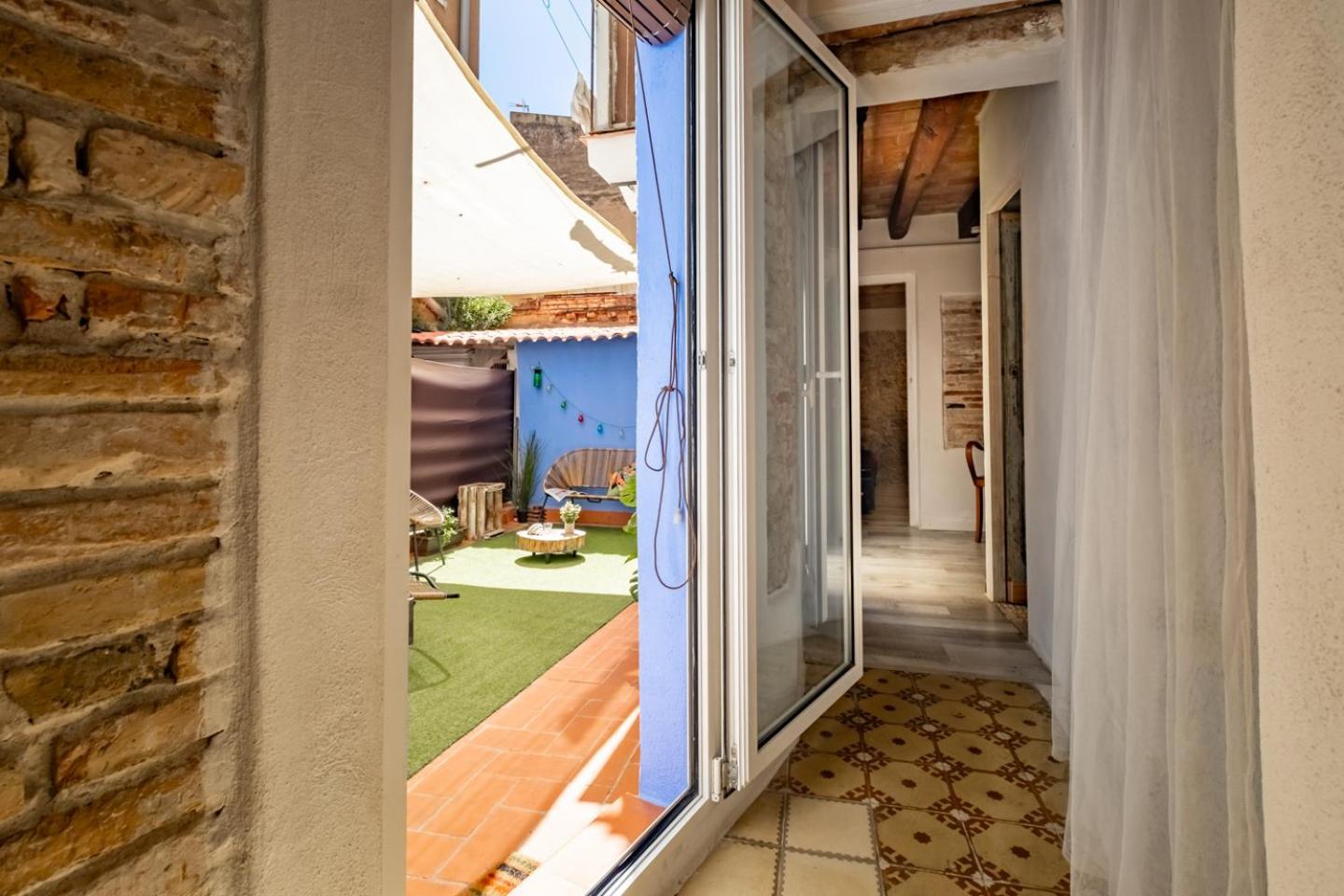Apartamento En El Corazon De Tarragona. Planta Baja Con Patio. Экстерьер фото