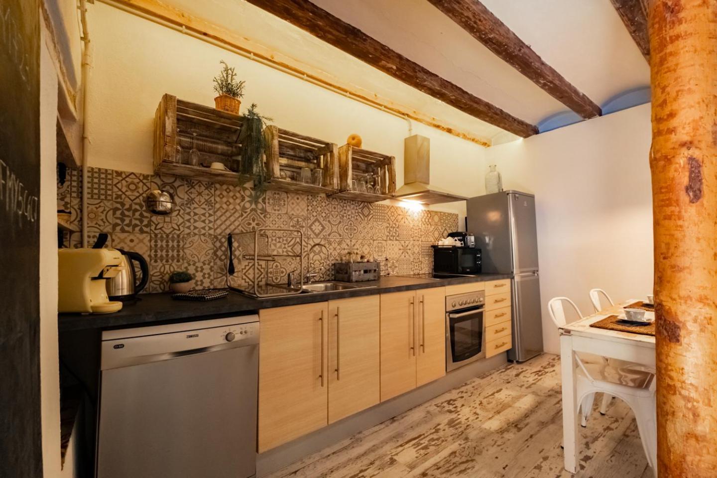 Apartamento En El Corazon De Tarragona. Planta Baja Con Patio. Экстерьер фото